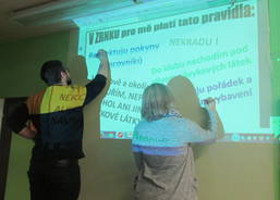 Malování pravodel na zeď 1