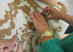 Pečení vánočních perníčků1