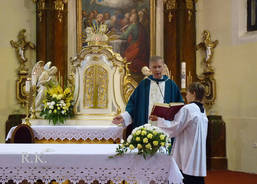 Den Charity ve Vsetíně: Mše svatá a setkání zaměst