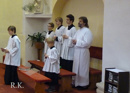 Den Charity ve Vsetíně: Mše svatá a setkání zaměst