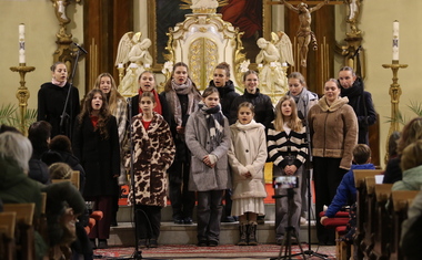 Adventní koncert ZUŠ Kostka na podporu Charity Vsetín