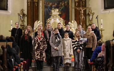 Adventní koncert ZUŠ Kostka na podporu Charity Vsetín