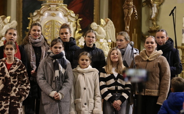 Adventní koncert ZUŠ Kostka na podporu Charity Vsetín