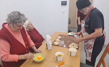 Senioři v Ratiboři si naplno užívali adventní čas 