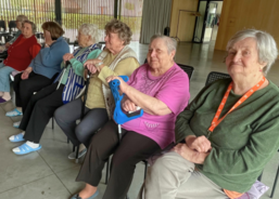 Děti z mateřské školy v Hošťálkové potěšily seniory svým vystoupením