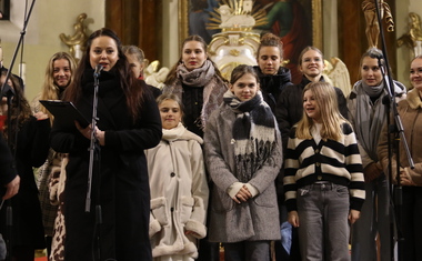 Adventní koncert ZUŠ Kostka na podporu Charity Vsetín