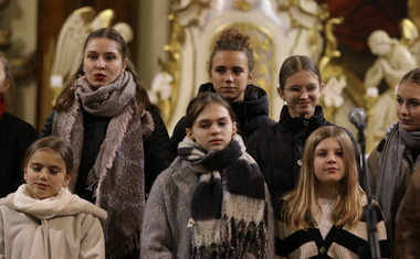 Adventní koncert ZUŠ Kostka na podporu Charity Vsetín